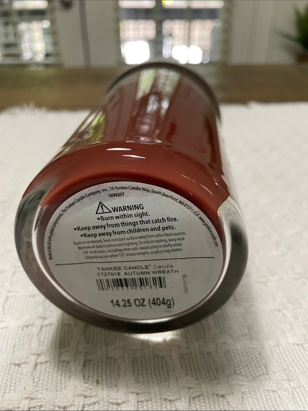 Yankee Candle Autumn Wreath Red Glass Jar Candle
